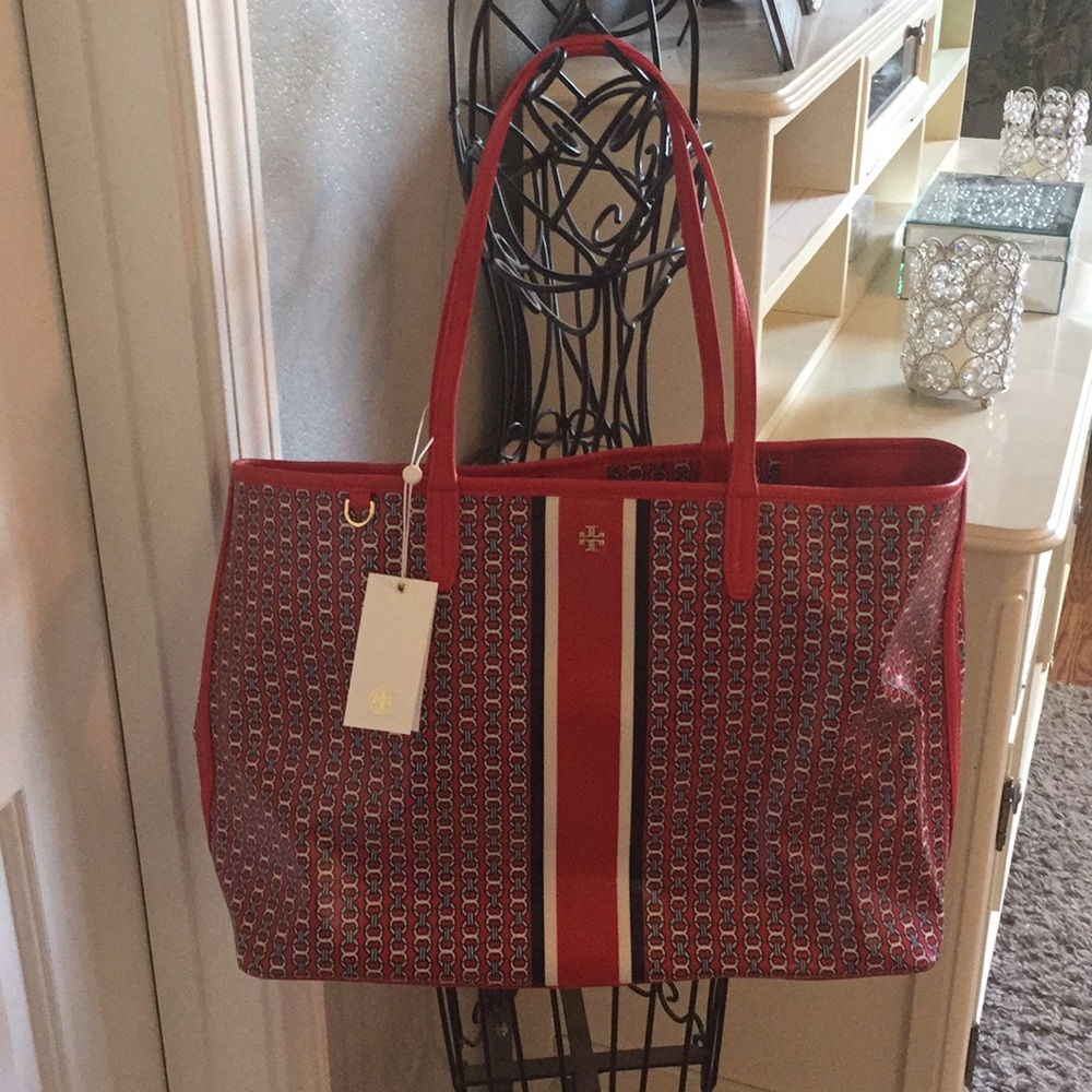 Tory Burch Brand new Gemini Link tote!